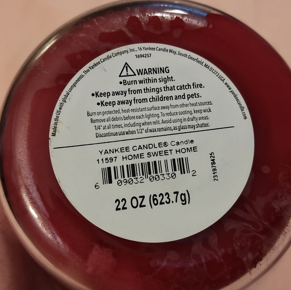 NWT!! Yankee Candle 22oz (Home Sweet Home) - Picture 5 of 6